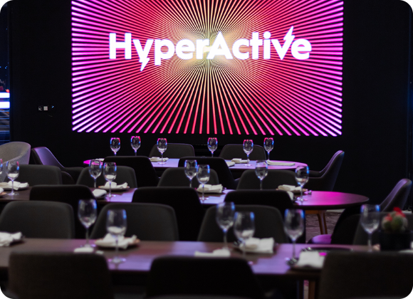 https://hyper-active.com/images/rooms/party rooms/compressed/ConferenceRoom.png